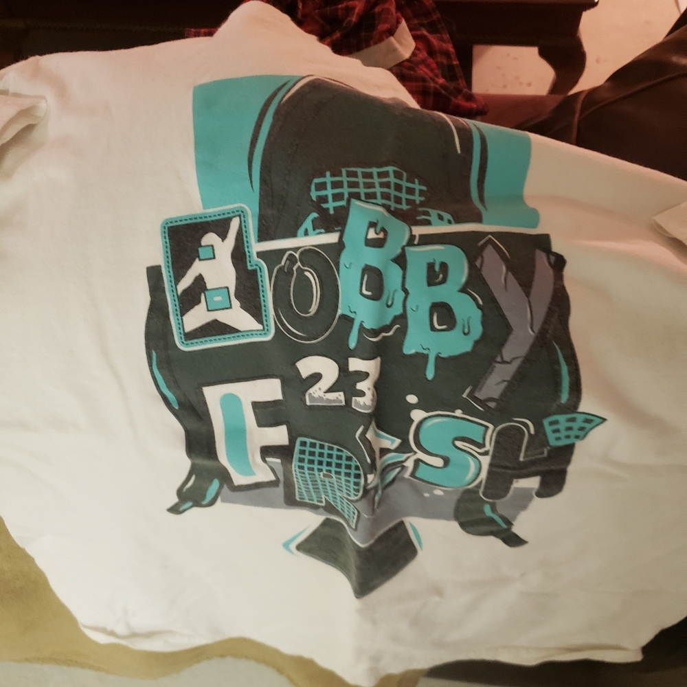 Sneaker matching tshirt